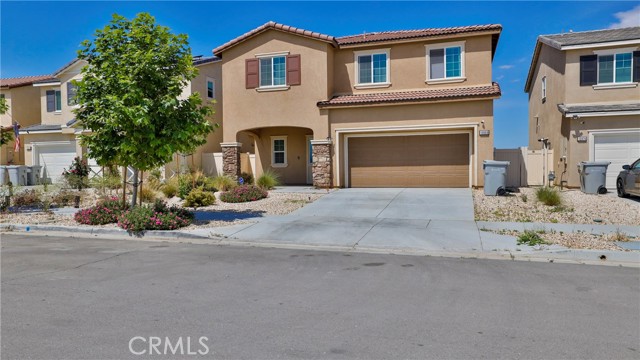 Detail Gallery Image 1 of 46 For 10868 Quarter Horse Ave, Hesperia,  CA 92345 - 3 Beds | 2/1 Baths