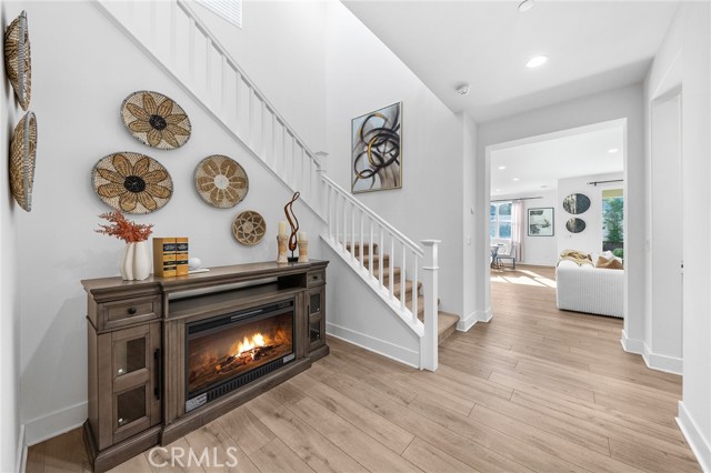 Detail Gallery Image 7 of 68 For 4118 Pompia Way, Corona,  CA 92883 - 4 Beds | 3 Baths