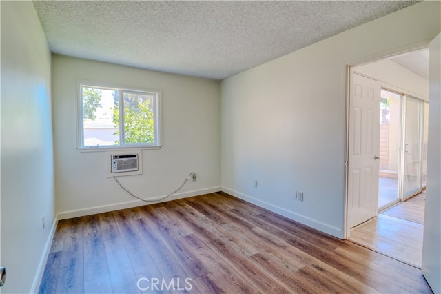 3084 Panorama Road, Riverside CA: https://media.crmls.org/medias/4938bd65-6bcb-454b-bcb6-8e3154c700bb.jpg