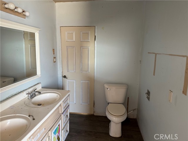 Detail Gallery Image 12 of 24 For 419 Linda Vista Dr, Bakersfield,  CA 93308 - 2 Beds | 1 Baths