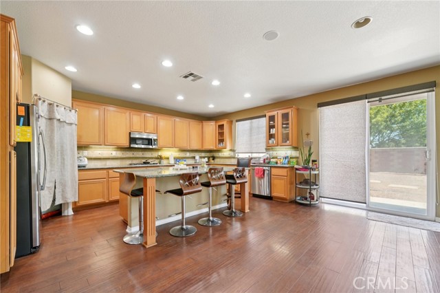 28849 Morningside Lane, Menifee CA: https://media.crmls.org/medias/493b10d4-7808-4ef6-bb60-ea460e66ba26.jpg