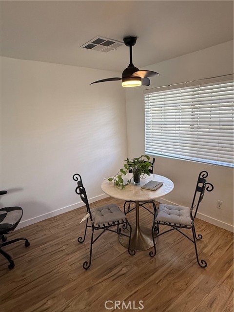 Detail Gallery Image 8 of 24 For 12235 Pine St #5,  Norwalk,  CA 90650 - 2 Beds | 2/1 Baths