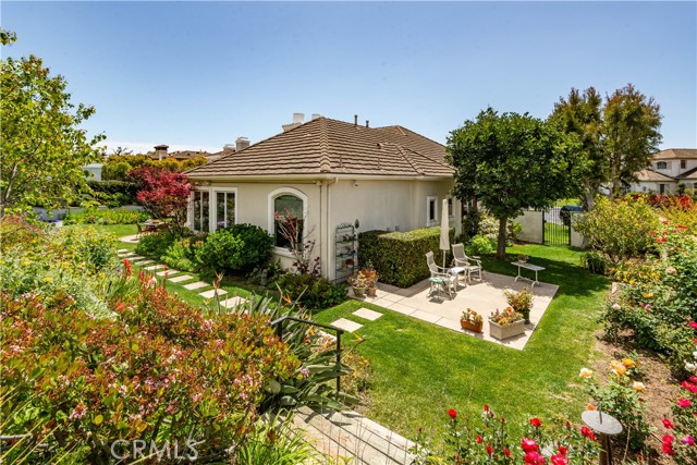 48 Santa Cruz, Rolling Hills Estates CA: https://media.crmls.org/medias/493c29ba-c421-4570-89ec-af45f93b3bb3.jpg