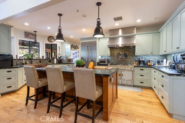 Image 4 of 66 For 16713 Sequoia Way