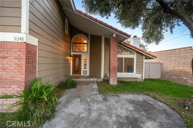 Detail Gallery Image 4 of 46 For 31348 Huron St, Temecula,  CA 92592 - 3 Beds | 2/1 Baths