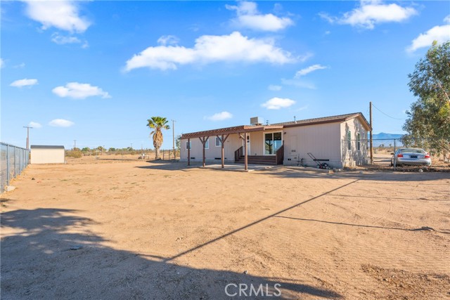 6320 Cholame Road, Phelan CA: https://media.crmls.org/medias/493d373a-401b-420f-ac28-0505a6dc58fd.jpg