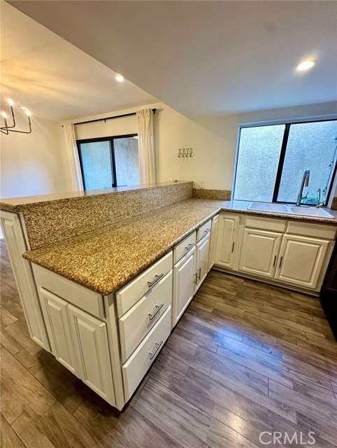 Detail Gallery Image 11 of 25 For 15230 Roxford St #38,  Sylmar,  CA 91342 - 2 Beds | 3 Baths