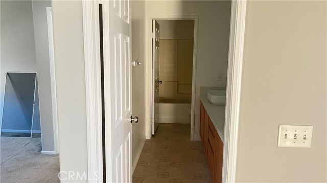 Detail Gallery Image 19 of 33 For 7575 Lime, Fontana,  CA 92336 - 5 Beds | 3 Baths