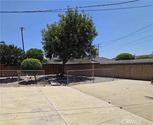 Detail Gallery Image 2 of 13 For 4026 Daines Dr, Arcadia,  CA 91006 - 2 Beds | 1 Baths