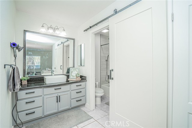 Detail Gallery Image 10 of 22 For 1345 Cabrillo Park Dr #K12,  Santa Ana,  CA 92701 - 1 Beds | 1 Baths