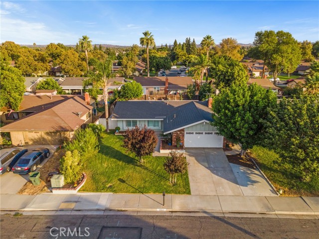 Detail Gallery Image 3 of 44 For 9202 Jersey Dr, Riverside,  CA 92503 - 3 Beds | 2 Baths