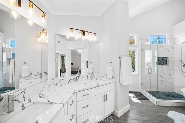 14 Glastonbury Place, Laguna Niguel CA: https://media.crmls.org/medias/493f4844-dd63-45c4-8ea2-395e93b3cb95.jpg