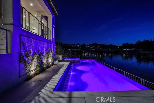 Detail Gallery Image 7 of 69 For 30361 Clear Water, Canyon Lake,  CA 92587 - 5 Beds | 3/1 Baths