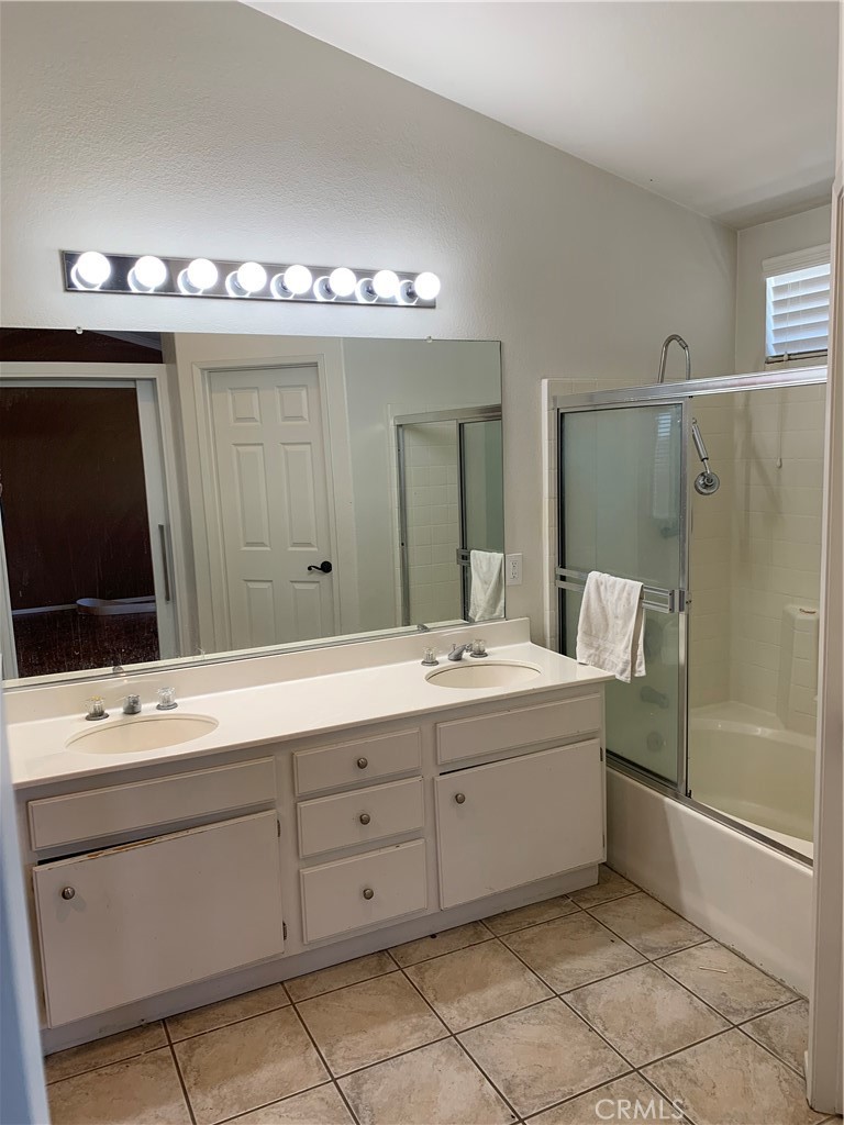 MLS #SW25086278 img 1