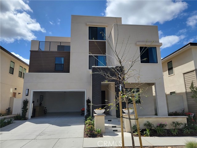 Detail Gallery Image 2 of 37 For 346 Sawbuck, Irvine,  CA 92618 - 5 Beds | 5/3 Baths