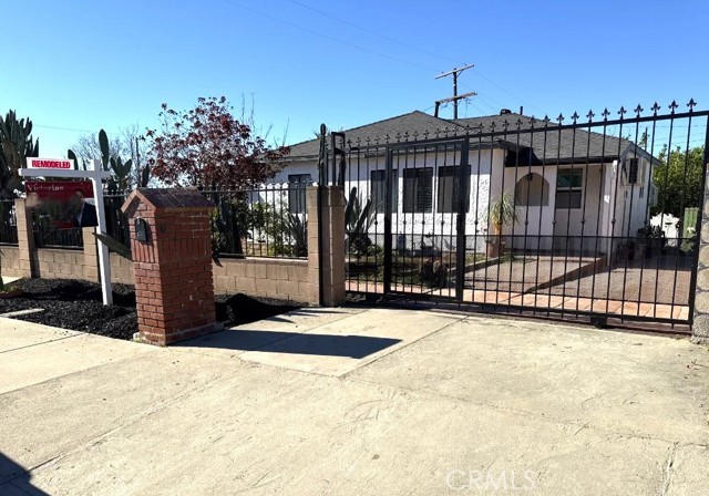 Detail Gallery Image 17 of 18 For 13567 Eldridge, Sylmar,  CA 91342 - 3 Beds | 2 Baths