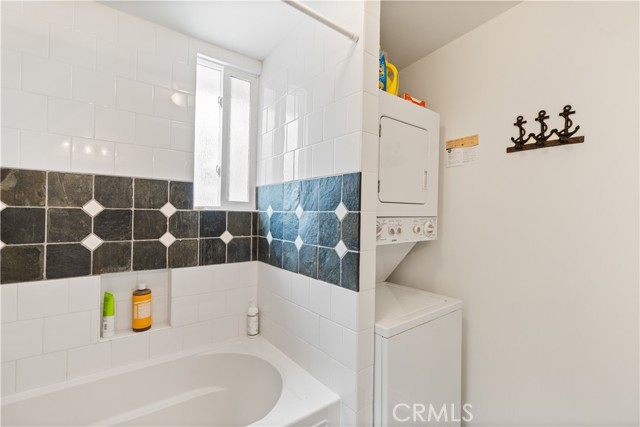 Detail Gallery Image 14 of 20 For 31641 2nd Ave, Laguna Beach,  CA 92651 - 2 Beds | 1 Baths