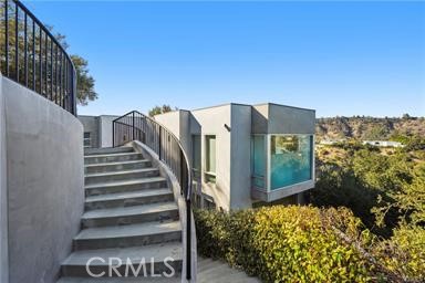 Detail Gallery Image 42 of 47 For 9716 Oak Pass Rd, Beverly Hills,  CA 90210 - 6 Beds | 3/2 Baths