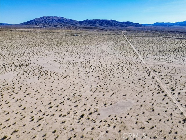 Detail Gallery Image 25 of 37 For 76100 2 Mile Rd, Twentynine Palms,  CA 92277 - – Beds | – Baths