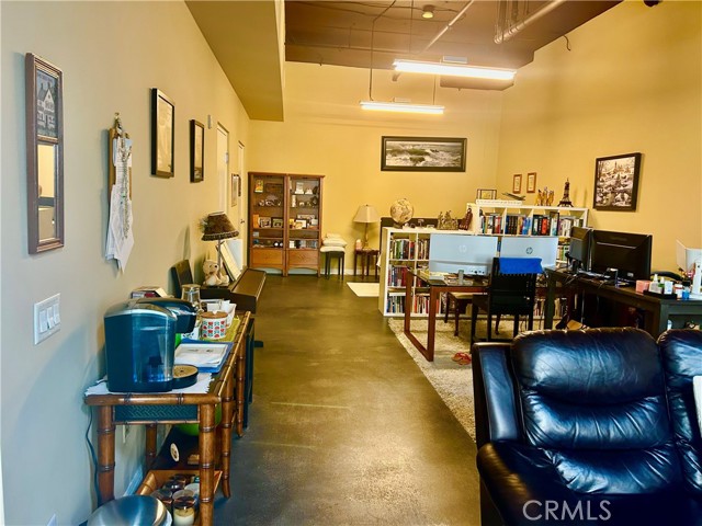 Detail Gallery Image 7 of 64 For 300 E 4th St. #101,  Long Beach,  CA 90802 - 1 Beds | 2 Baths