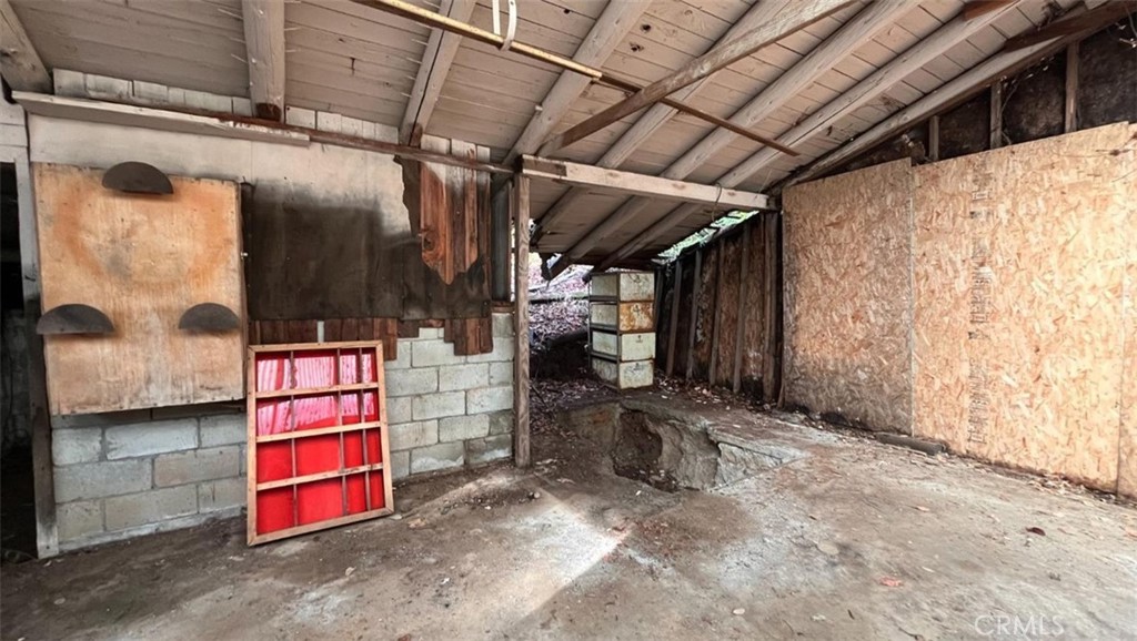 https://media.crmls.org/medias/49462d2d-0f01-4da9-ac23-11f6a67c9d5e.jpg?preset=X-Large