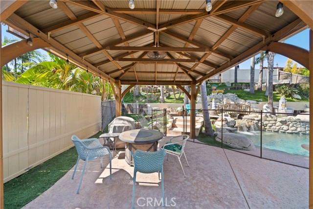 25261 Grissom Road, Laguna Hills CA: https://media.crmls.org/medias/49470665-6c9e-4d75-a492-f3ea9b93d23a.jpg