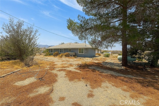 Detail Gallery Image 10 of 13 For 13384 Sheep Creek Rd, Phelan,  CA 92371 - 3 Beds | 2 Baths