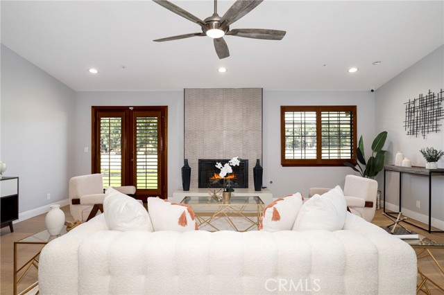 Detail Gallery Image 18 of 60 For 21565 Cleardale St, Newhall,  CA 91321 - 3 Beds | 2/1 Baths
