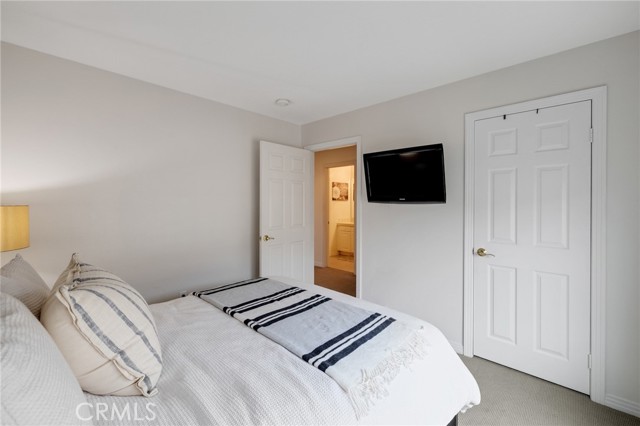 2889 Plaza Del Amo, Torrance CA: https://media.crmls.org/medias/494759cd-21ba-4e84-a882-d6215125195f.jpg