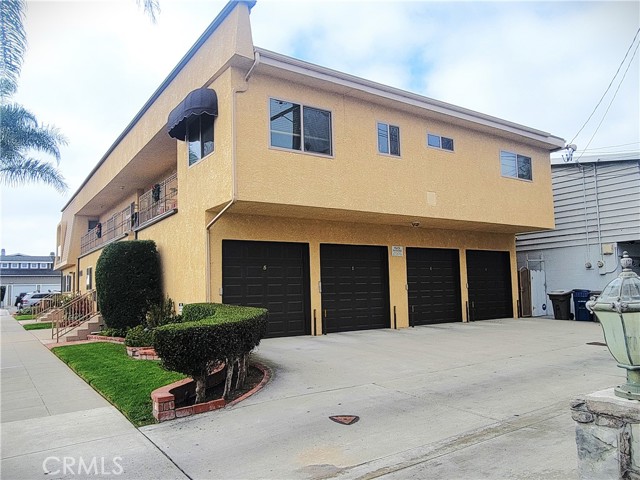 Detail Gallery Image 3 of 4 For 417 Ocean Ave #5,  Seal Beach,  CA 90740 - 2 Beds | 2 Baths