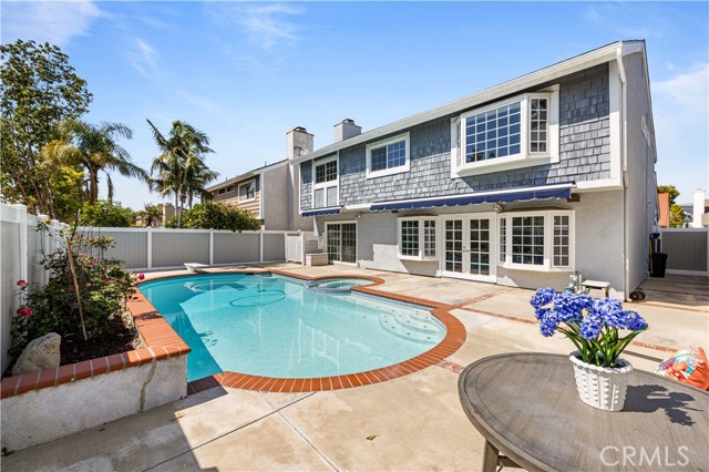 20 Grant, Irvine CA: https://media.crmls.org/medias/494897c2-ad27-4201-a119-b62929b32a8b.jpg