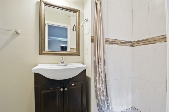 Detail Gallery Image 5 of 5 For 201 N Baltimore, Monterey Park,  CA 91754 - 3 Beds | 2 Baths