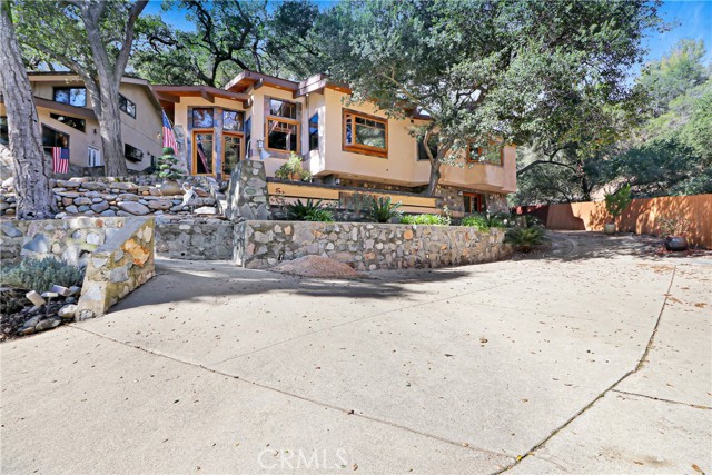 Front Image Thumbnail for CRIV26038578