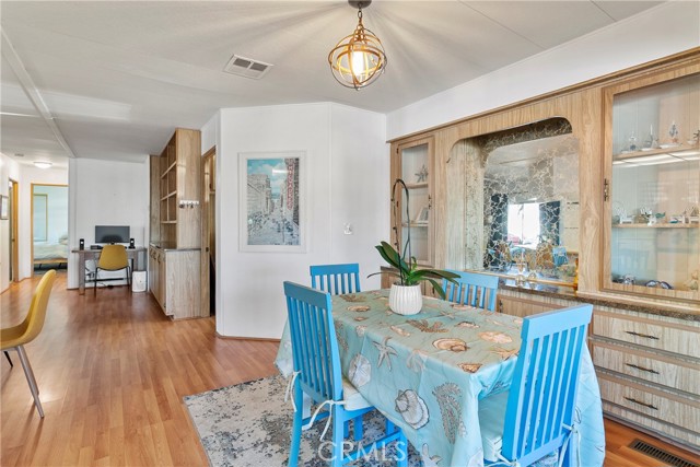 24921 Muirlands Boulevard, Lake Forest CA: https://media.crmls.org/medias/494a3e31-5907-4a0d-a03d-0c0681a00582.jpg