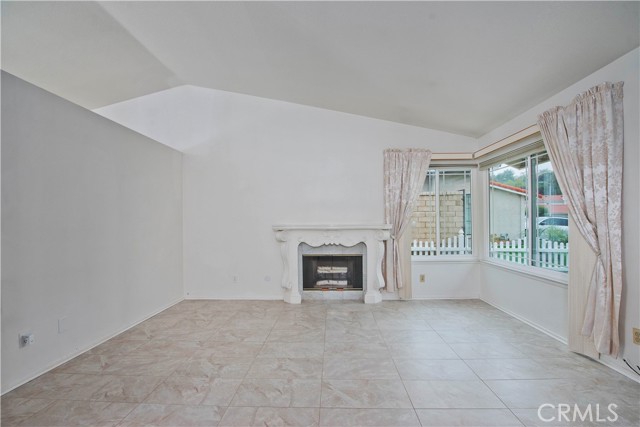 Detail Gallery Image 11 of 32 For 27820 Wakefield, Castaic,  CA 91384 - 3 Beds | 2 Baths