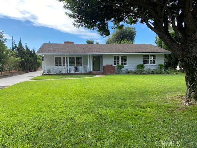 926 W. Valencia Mesa Drive