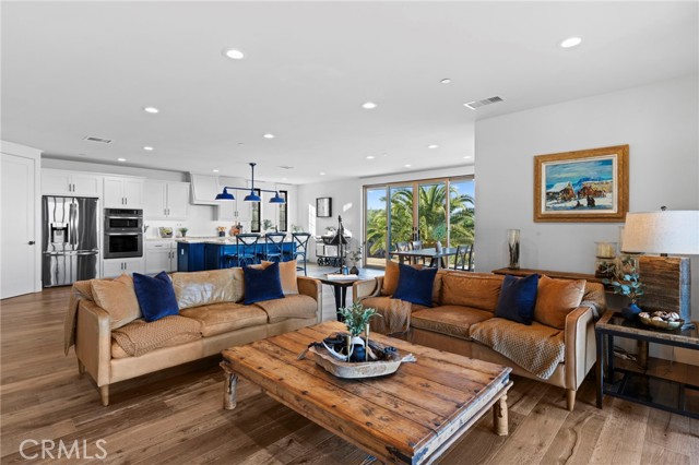 Detail Gallery Image 14 of 65 For 41950 Hacienda Dr, Murrieta,  CA 92562 - 4 Beds | 3/1 Baths