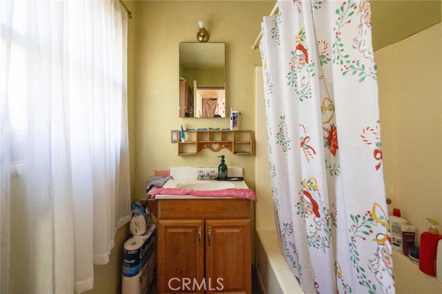 632 Leebert Way, Crestline CA: https://media.crmls.org/medias/494bbd1b-a71e-403f-85be-b57be6c7a29f.jpg