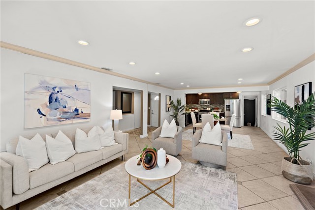 Detail Gallery Image 2 of 26 For 23076 Dune Mear Rd, Lake Forest,  CA 92630 - 4 Beds | 2 Baths
