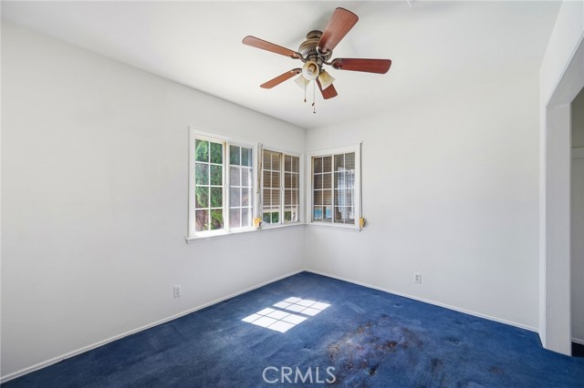 Detail Gallery Image 17 of 27 For 16036 Septo, North Hills,  CA 91343 - 3 Beds | 2 Baths