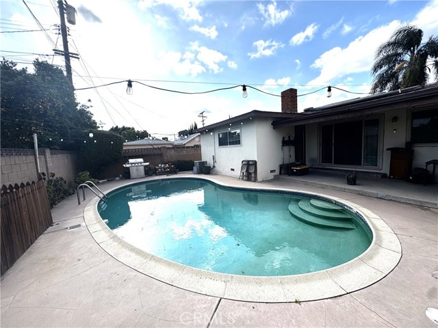 12844 Elkwood Street, North Hollywood CA: https://media.crmls.org/medias/494c580c-5668-49d1-a8fc-8394ab638c63.jpg