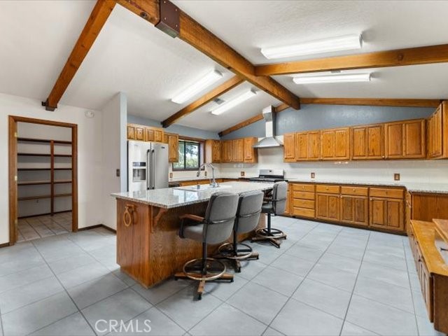 https://media.crmls.org/medias/494c7c5b-18e1-4409-8b0c-ec59fa753c38.jpg?preset=X-Large