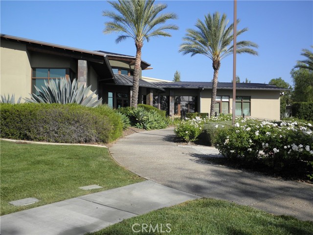 Detail Gallery Image 33 of 50 For 23799 Cahuilla Ct, Corona,  CA 92883 - 2 Beds | 2 Baths