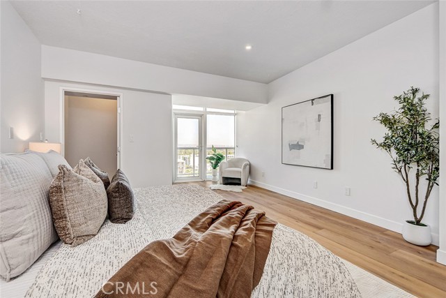 Detail Gallery Image 29 of 55 For 13600 Marina Pointe Dr #905,  Marina Del Rey,  CA 90292 - 2 Beds | 2/1 Baths