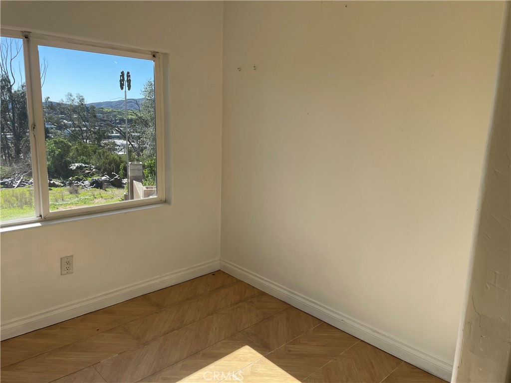 1412 Pine Heights - photo 15