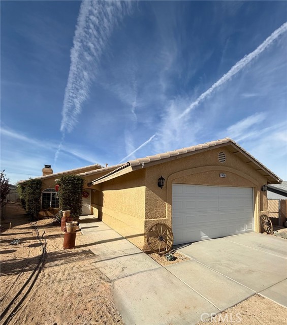 Detail Gallery Image 1 of 20 For 6650 Ivanpah Ave, Twentynine Palms,  CA 92277 - 3 Beds | 2 Baths