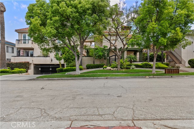 Detail Gallery Image 6 of 50 For 333 Milford #105,  Glendale,  CA 91203 - 2 Beds | 3 Baths