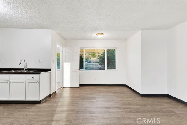 Detail Gallery Image 11 of 30 For 127 May Ave, Barstow,  CA 92311 - 3 Beds | 1 Baths