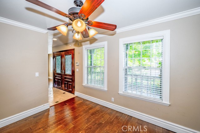 Detail Gallery Image 18 of 64 For 1101 Hacienda Dr, Simi Valley,  CA 93065 - 4 Beds | 3/1 Baths