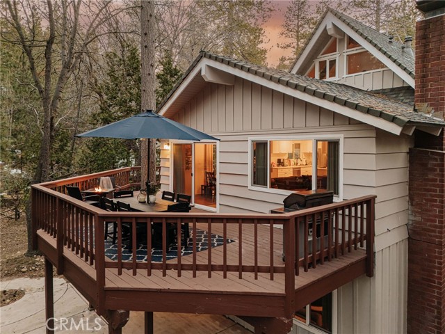 Detail Gallery Image 2 of 73 For 26625 Pinehurst Dr, Lake Arrowhead,  CA 92352 - 4 Beds | 3 Baths